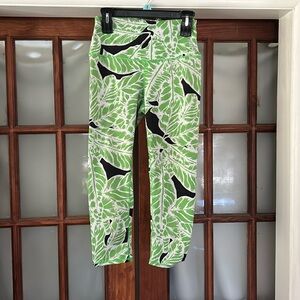 ALO YOGA • cropped leggings Size M